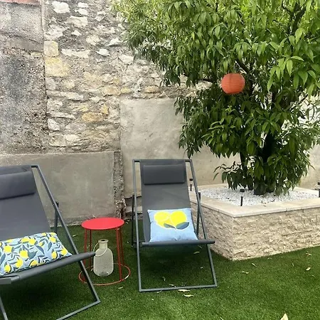 Andre A Villa Nîmes